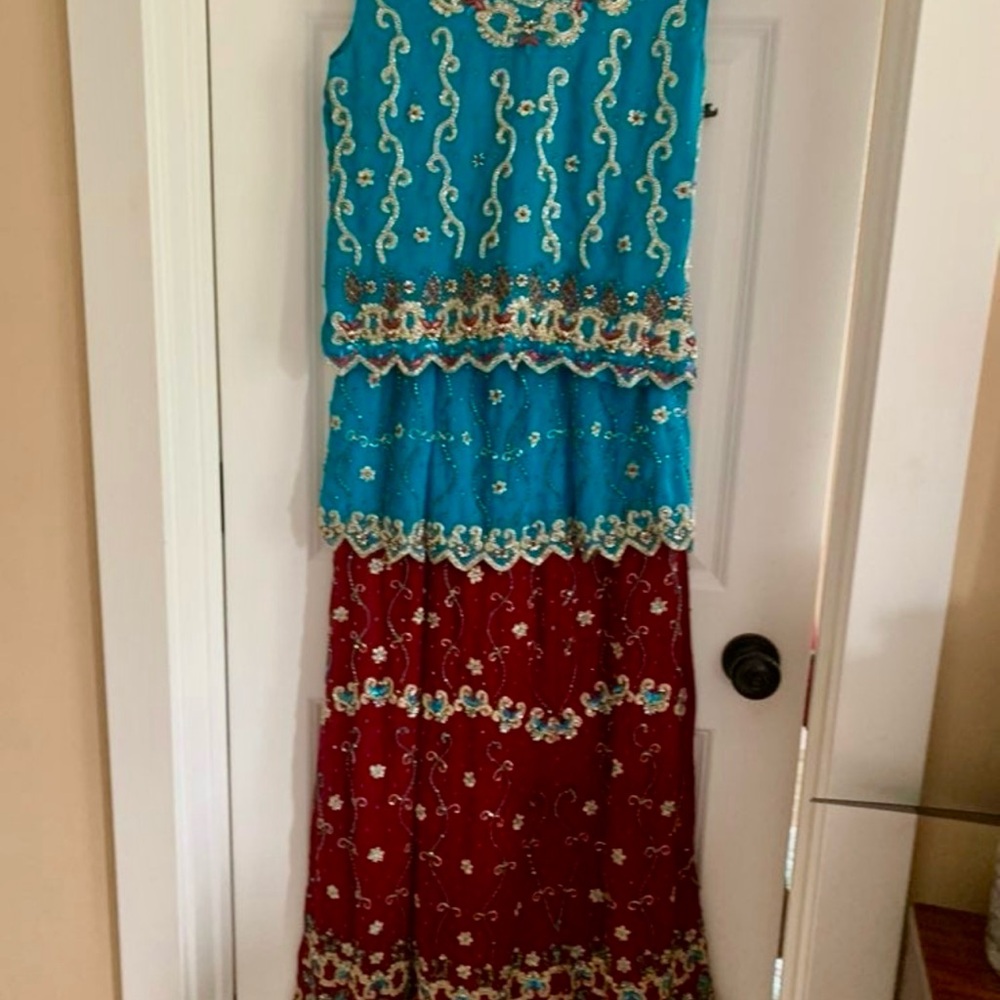 Beautiful indian outfit - Bollywood